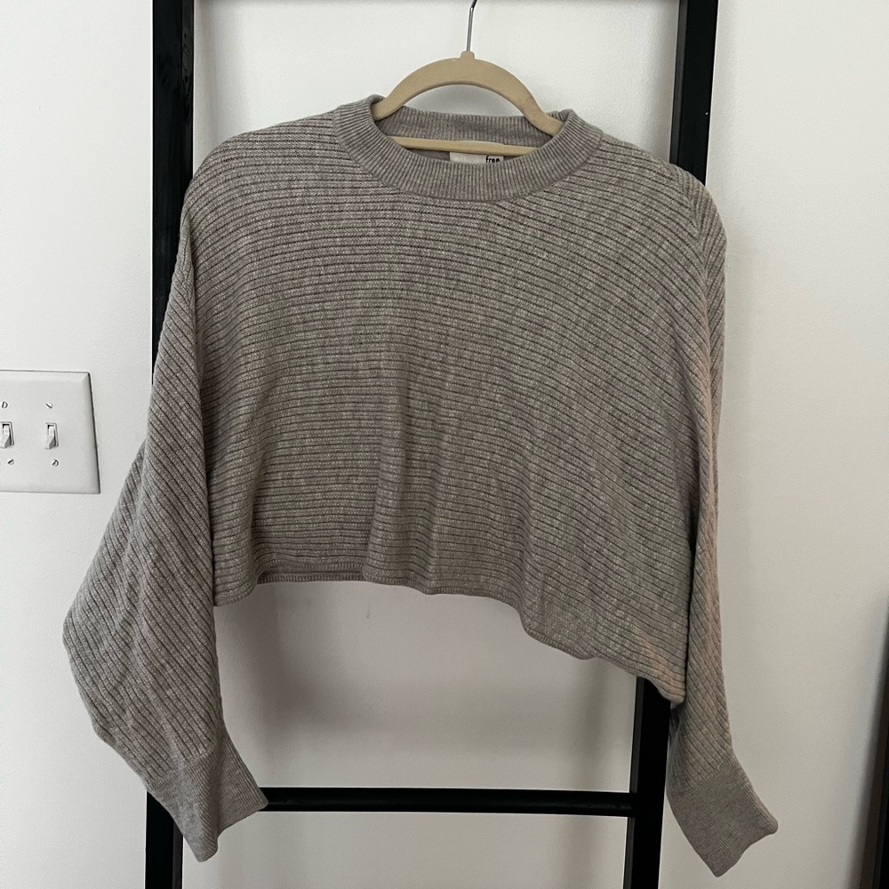 Grey Aritzia Wilfred Sweater